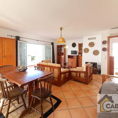 Casa Da Cestaria T2 Duplex By Yha * カバナス・デ・タビラ