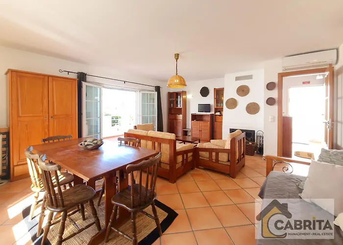 Casa Da Cestaria T2 Duplex By Yha * カバナス・デ・タビラ